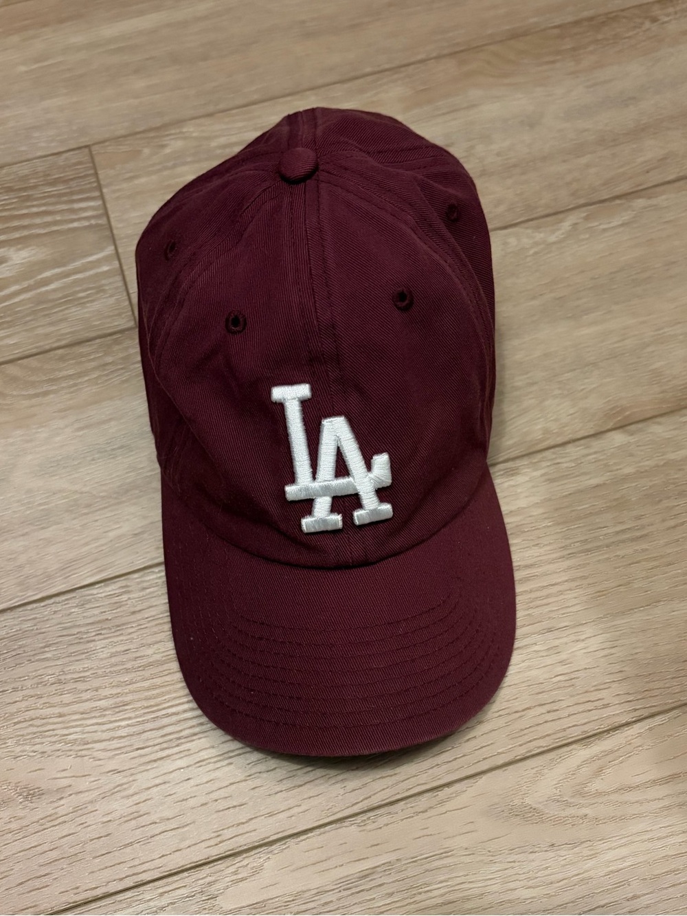 Women’s Burgundy LA Dodgers hat